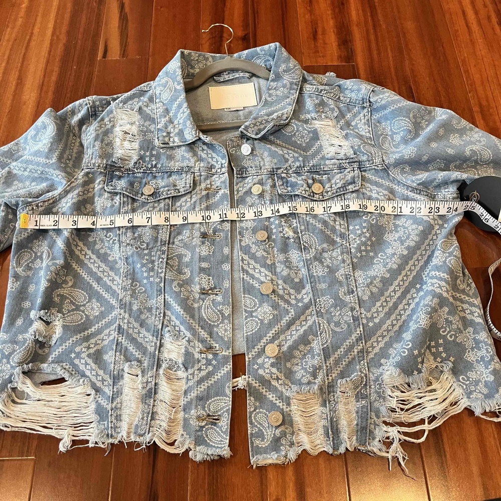 New One5One Blue Jacket Denim Paisley Heavily Distressed Ripped FrayedJean Sz 2X - Picture 8 of 9